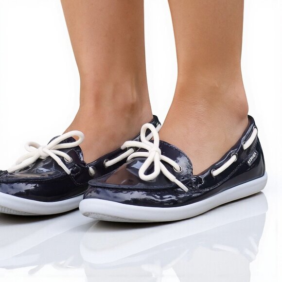 Cole Haan Women's Nantucket Camp Patent Leather Boat Deck Shoes Navy Size 9B - Picture 1 of 14